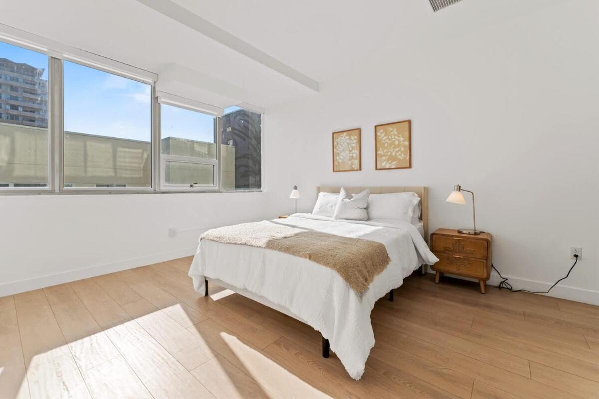 Apartment Chic Urban Retreat In La- Luxury 2br *